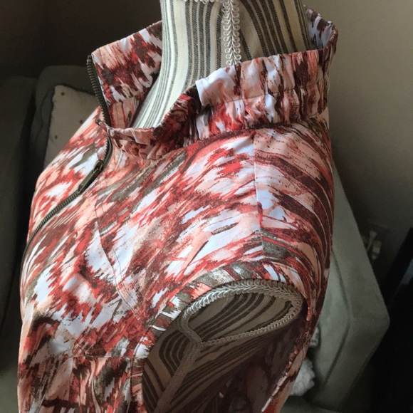 Chico’s lightweight Vest - Picture 4 of 6